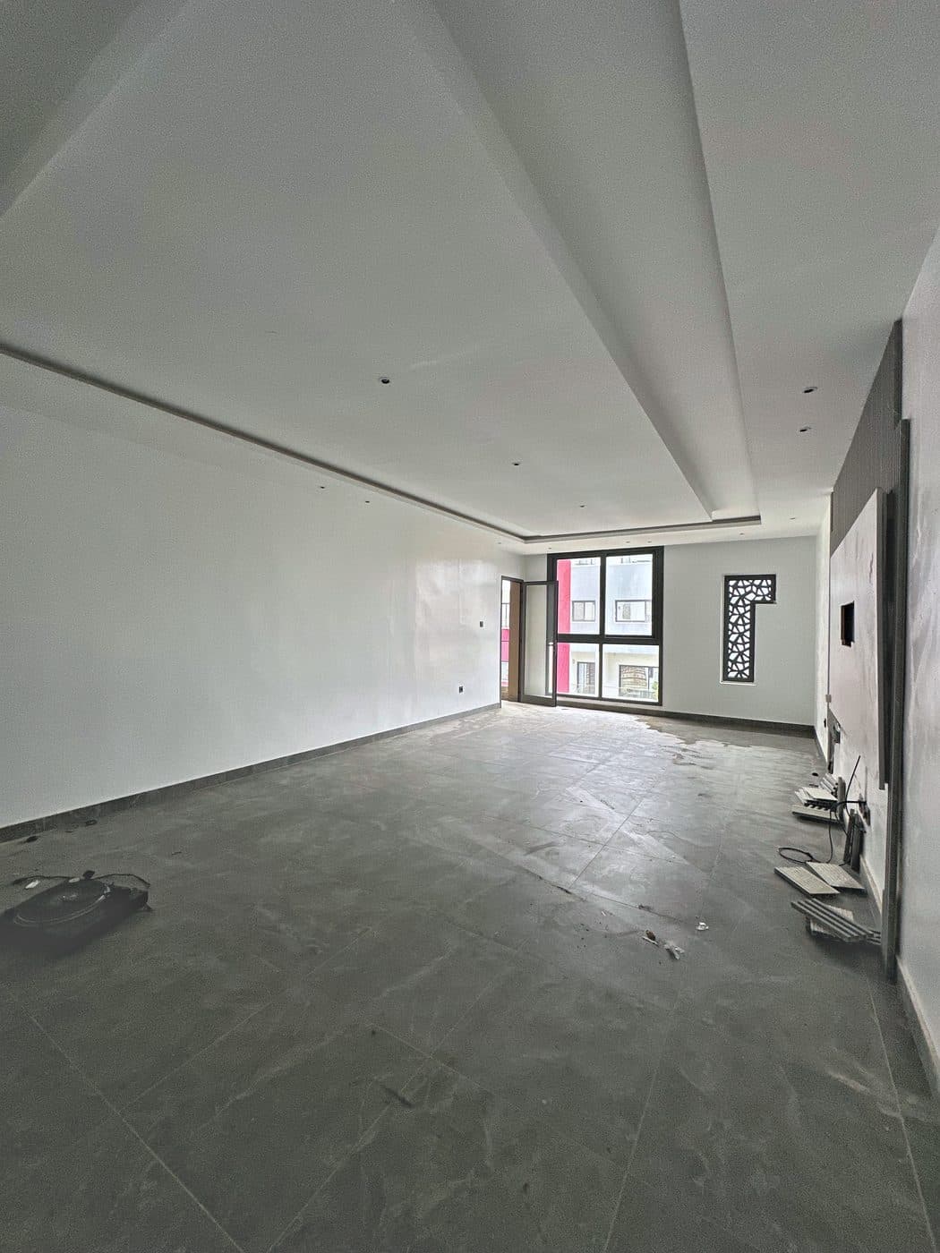 Appartement neuf non meublé avec balcon, Almadies, Almadies